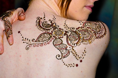 Attractive Henna Tattoo On Girl Back Shoulder