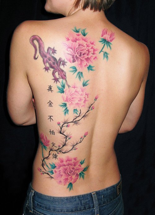 Pink Flowers And Lizard Back Tattoo For Men