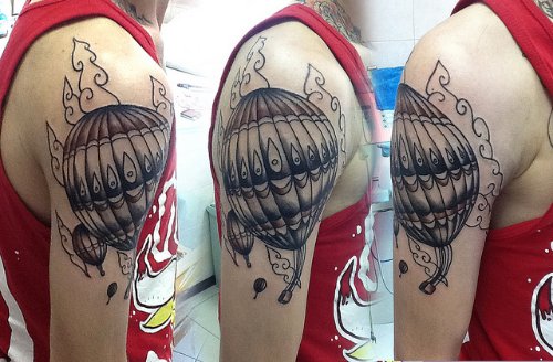 Grey Ink Balloon Tattoo On Right Shoulder