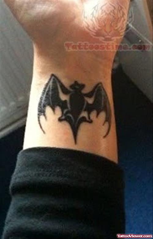 Bat Tattoos On Wrist