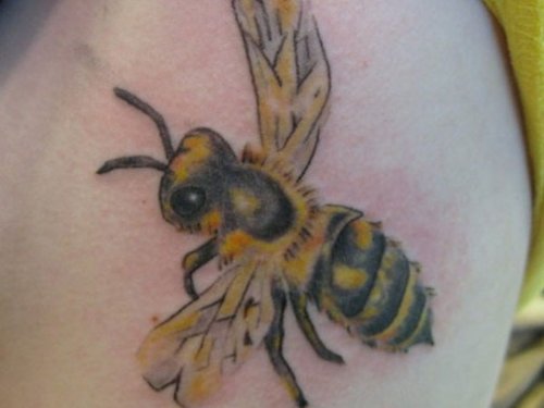 Awesome Color Bee Tattoo On Rib
