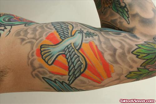 Bird Coloured Tattoo On Shoulder