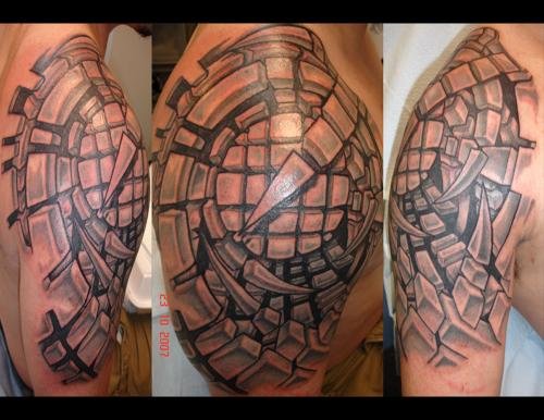 Biomechanical 3d Tattoo On Man Right Shoulder