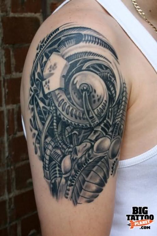 Biomechanical Tattoo On Man Right Half Sleeve