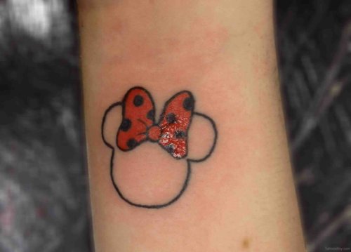 Cute Minny Mouse Outline With red Bow Tattoo Design