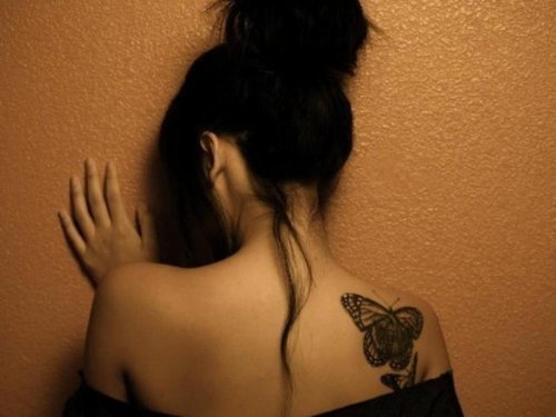 Butterfly Tattoo On Girl Right Back SHoulder