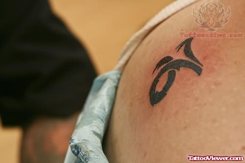Capricorn Symbol Tattoo On Shoulder