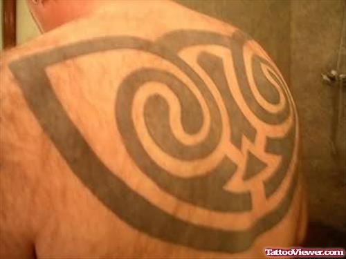 Celtic Cat Tattoo Design On Back