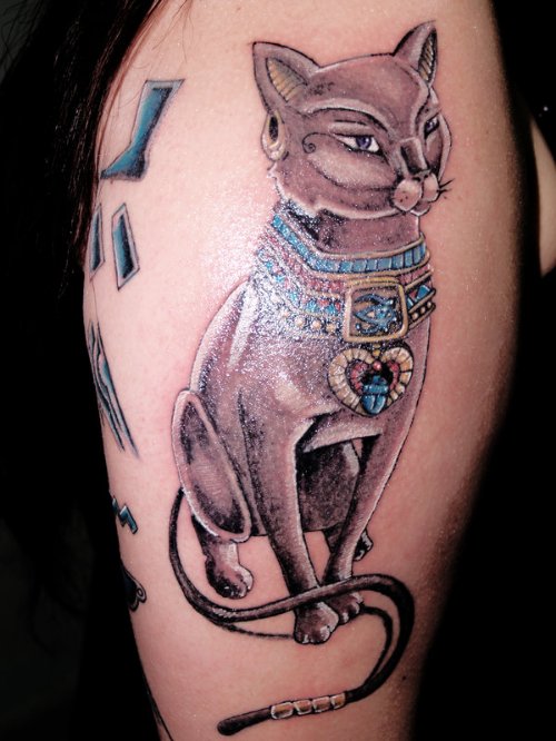 Grey Ink Cat Tattoo On Right Half SLeeve
