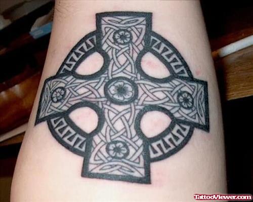 New Celtic Tattoo Design