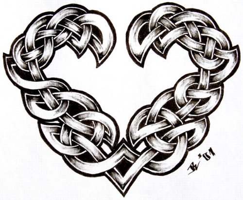 Cool Celtic Heart Tattoo Design