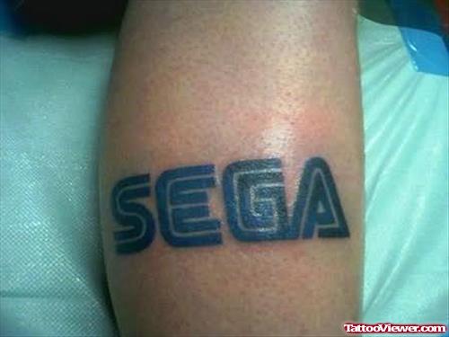 Geek Tattoo On Leg