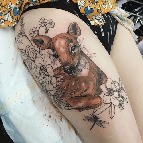 Outline Flowers and Deer Tattoo On Girl Right Thigh