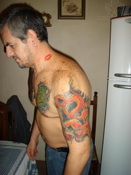 Men With Color Dragon Tattoo On Bicep