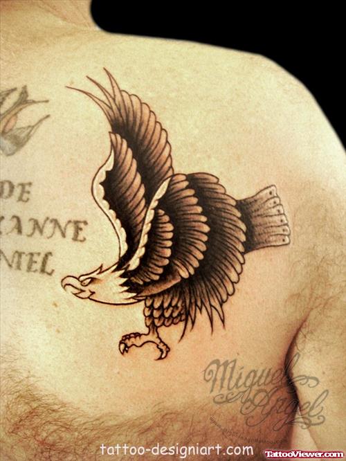 Right Back SHoulder Eagle Tattoo For Men