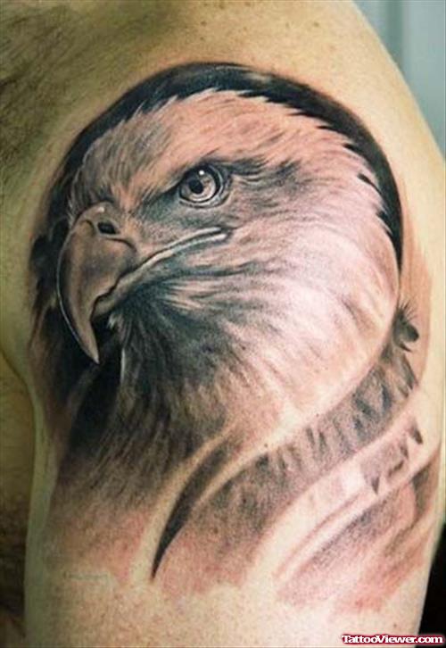 Fine Man Left SHoulder Eagle Head Tattoo