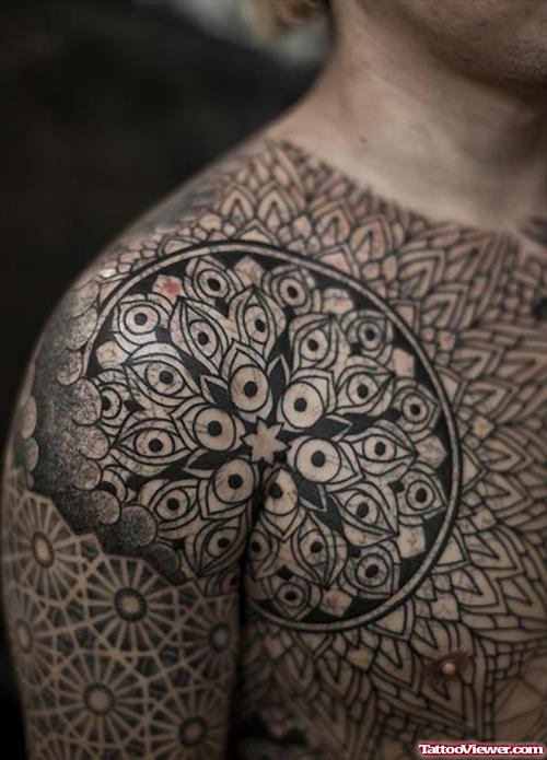 Dotwork Extreme Tattoo