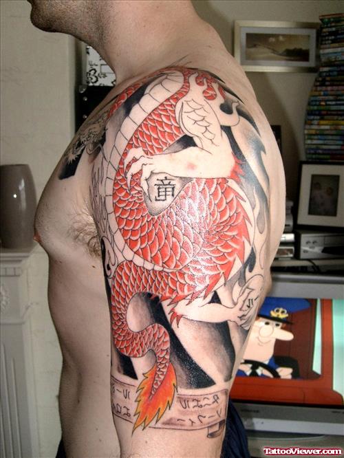 Extreme Dragon Tattoo On Man Left Shoulder