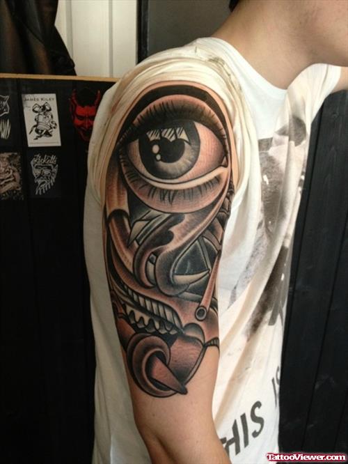 Beautiful Eye Tattoo On Guy Right Sleeve