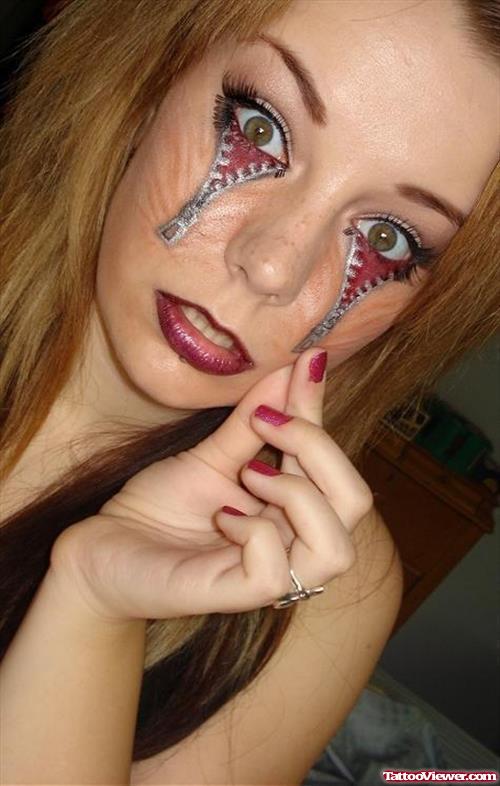Vampire Eyes Face Tattoo For Girls