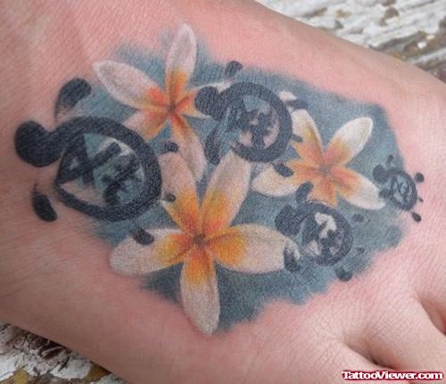 Attractive Feminine Flowers Tattoos On Foot