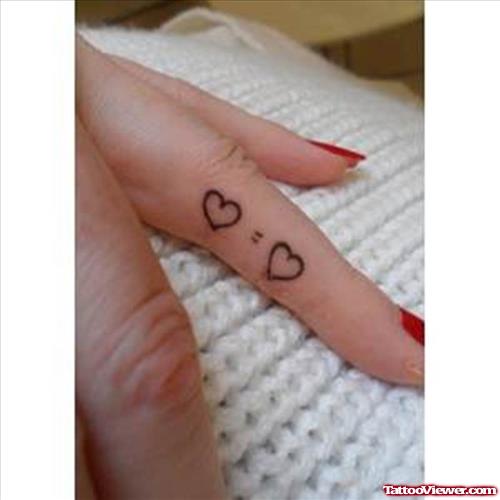 Tiny Hearts Finger Tattoos