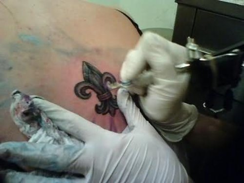 Elegant Fleur De Lis Tattoo Making