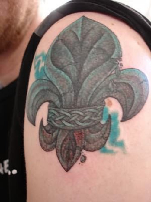 Fleur De Lis Tattoo On Shoulder For Men