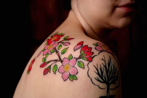 Beautiful Flowers Tattoos On Shoulder