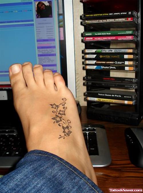 Awesome Grey Ink Foot Tattoo