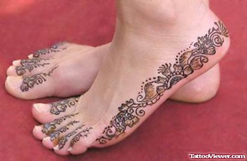 Henna Flowers Tattoos On Feet