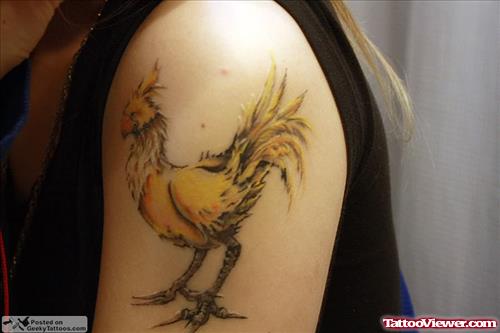 Hen Tattoo On SHoulder