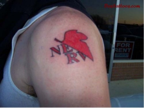 Red Ink Geek Tattoo On Right Shoulder