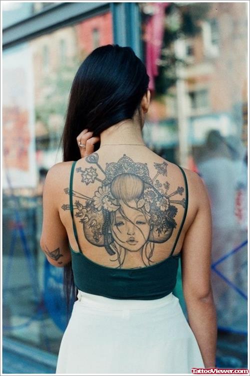 Fantastic Geisha Tattoo On BAck