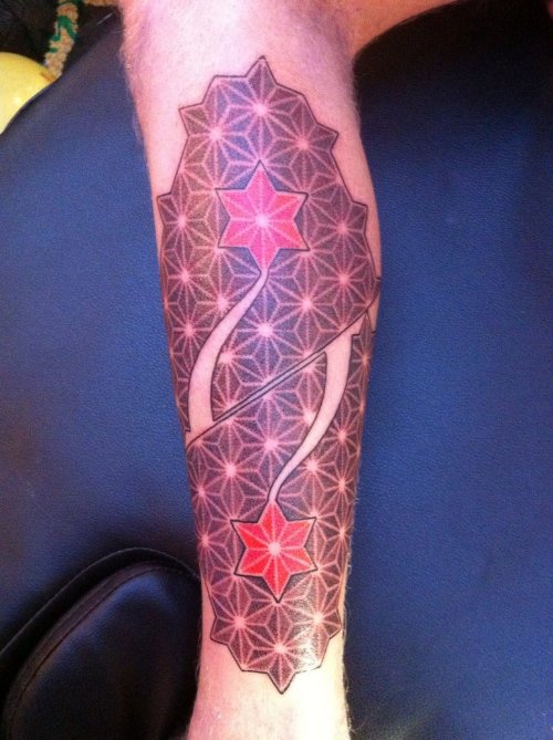 Geometric Tattoo On Leg