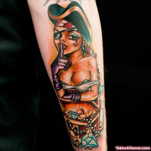 Wonderful Pirate Pin Up Girl Tattoo Design