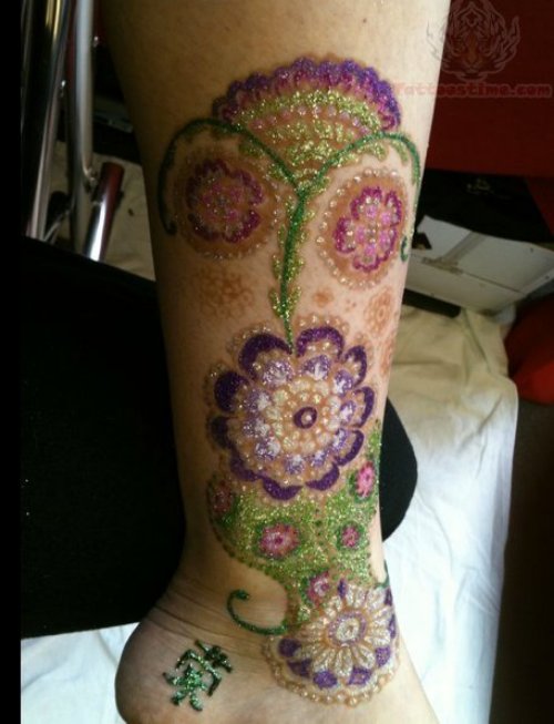 Glitter Flowers Tattoos On Leg