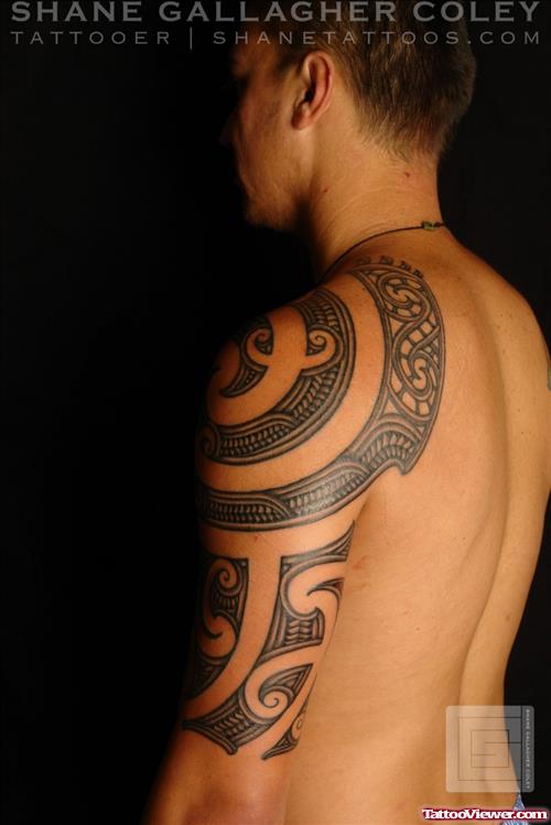 Best Polynesian Half Sleeve Tattoo For Men