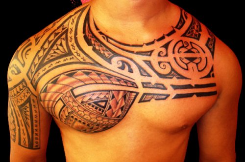 Tribal Hawaiian Tattoo On Man Chest