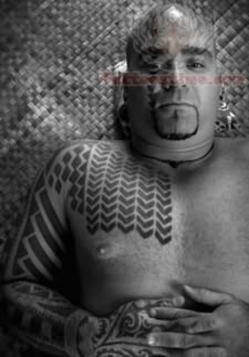 Hawaiian Black And White Tattoo Image