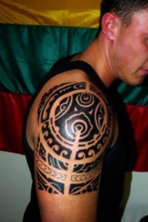 Right Shoulder Hawaiian Tattoo