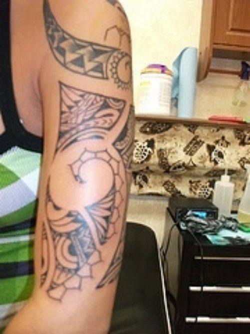 Tribal Hawaiian Tattoo On Half Sleeve