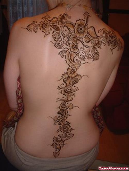 Classic Henna Tattoo on Back Body