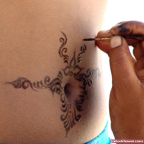 Best Henna Tattoo on Girl Belly