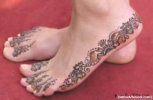 Awful Henna Tattoos On Feet