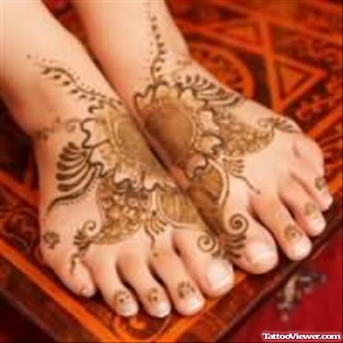 Henna Tattoo On Feet