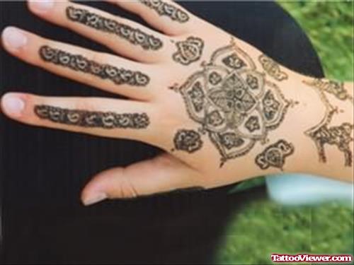 Henna Tattoo On Back Hand