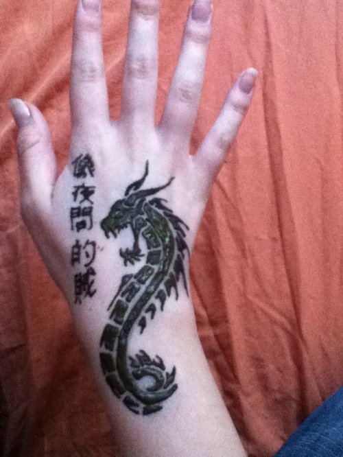 Henna Dragon Tattoo On Right Hand