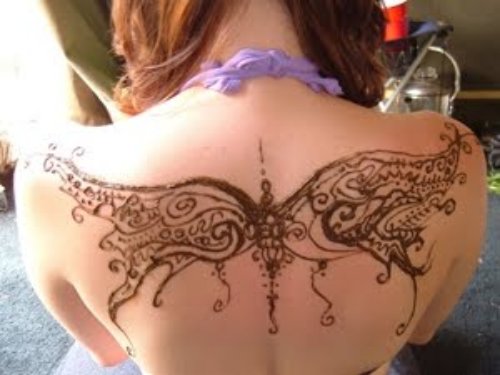 Cool Henna Tattoo On Girl Upperback