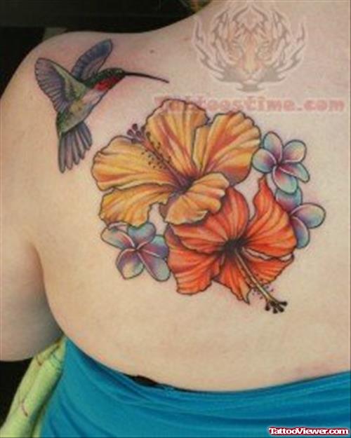 Hummingbird And Flowers Tattoo On Back Shoulder